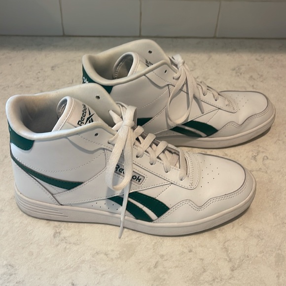 Reebok Women’s Club High Top Sneakers White with Green, size 10 - Picture 4 of 10